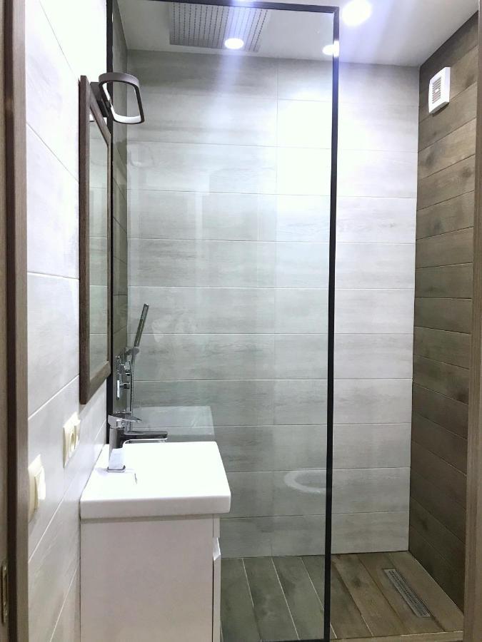 Superior Apartment On Kostava Tbilisi Exterior foto