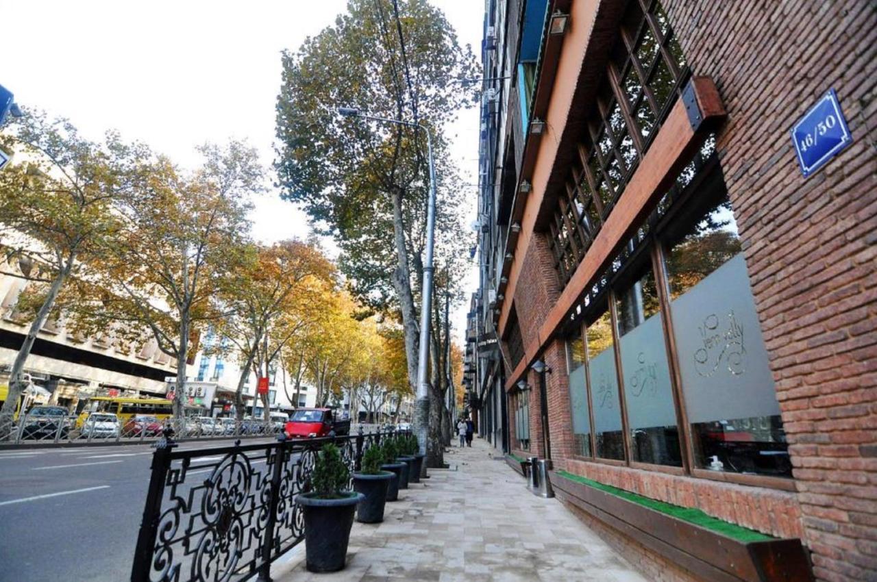 Superior Apartment On Kostava Tbilisi Exterior foto